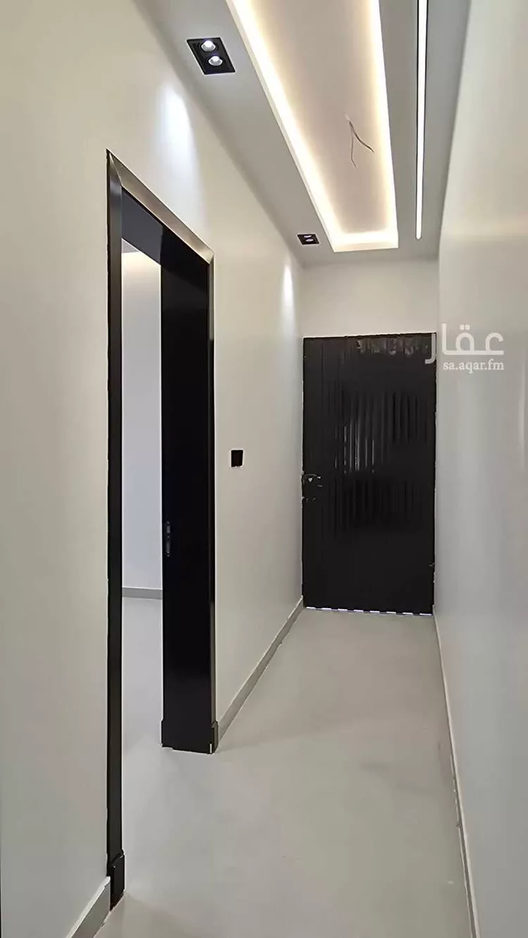 شقة للبيع في شارع عبدالرحمن الزواوي, حي الزهور, مدينة أبها, منطقة عسير 13