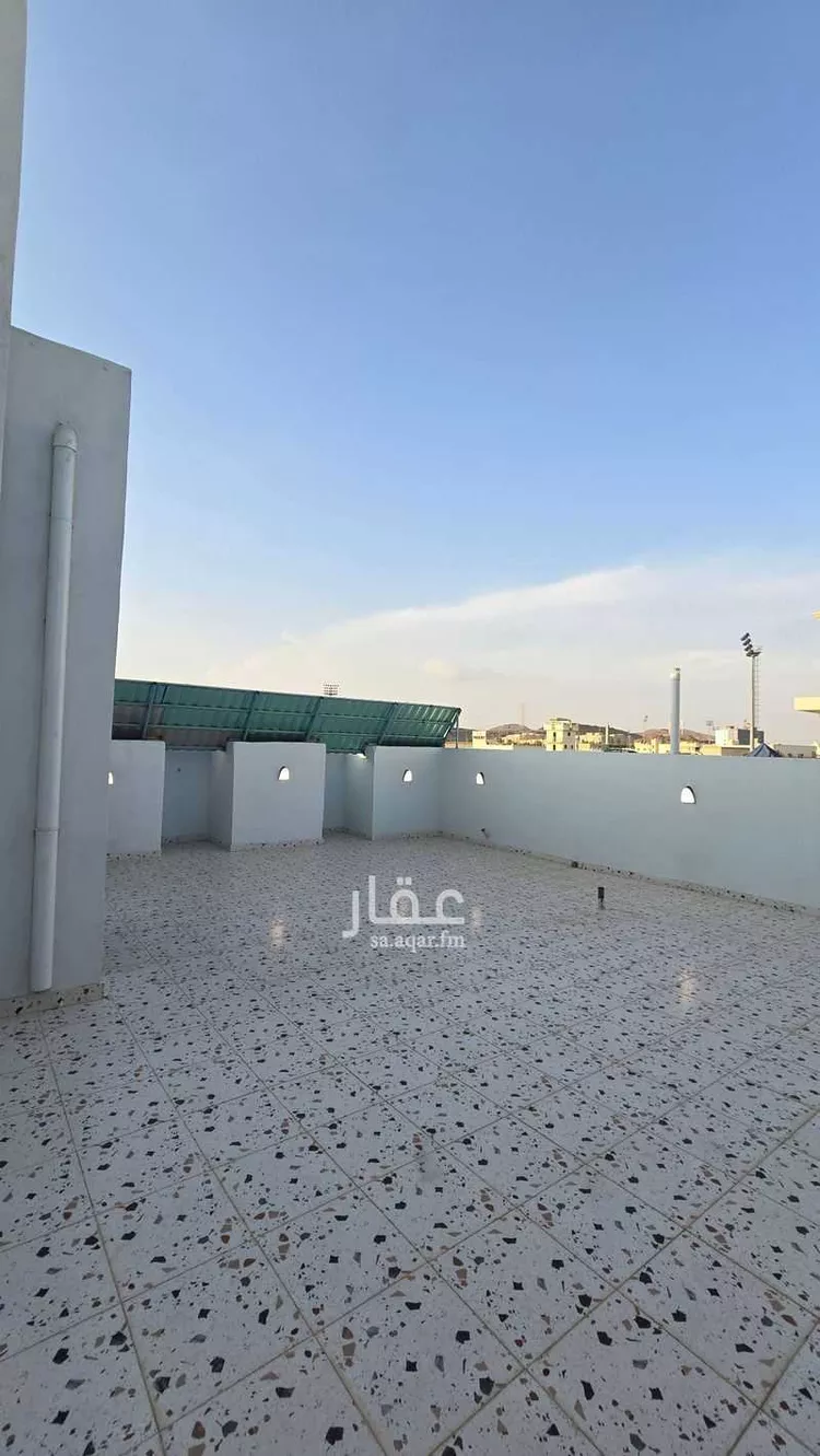 شقة للبيع في شارع عبدالرحمن الزواوي, حي الزهور, مدينة أبها, منطقة عسير 16