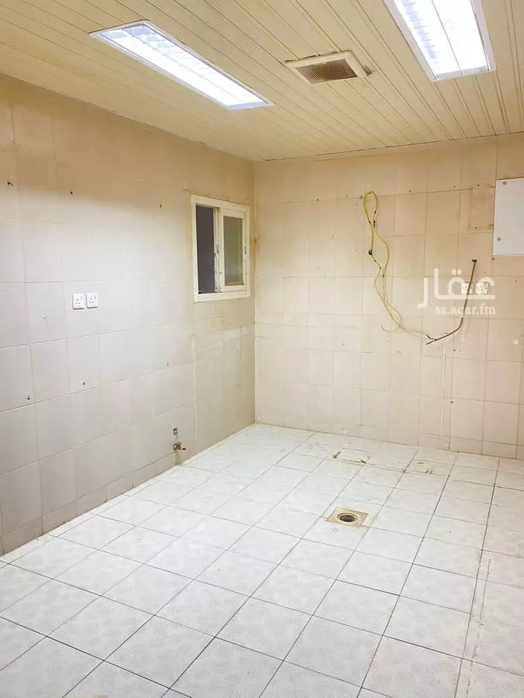 شقة للإيجار في شارع محمد بن القاسم, حي المروج, مدينة المزاحمية, منطقة الرياض 10