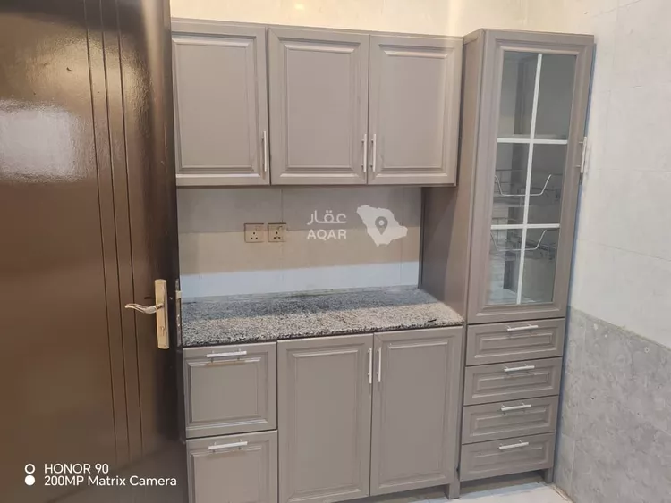 شقة للإيجار في شارع الفرسان, حي عكاظ, مدينة الرياض, منطقة الرياض 13