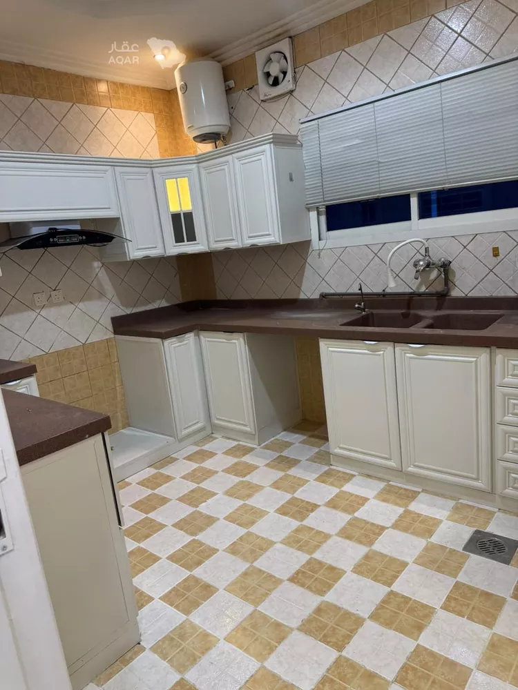 شقة للإيجار في شارع البتراء, حي الشفاء, مدينة الرياض, منطقة الرياض 14