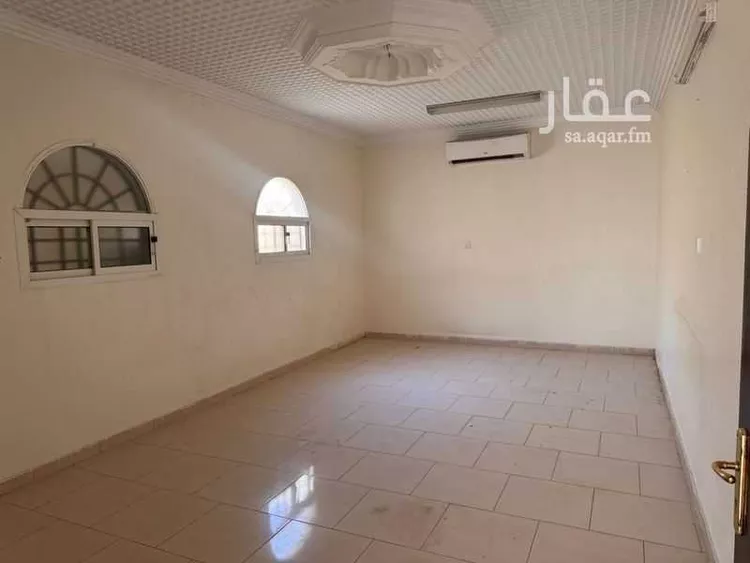 فيلا للإيجار في شارع الزلاقية, حي المروة, مدينة الرياض, منطقة الرياض صورة 3