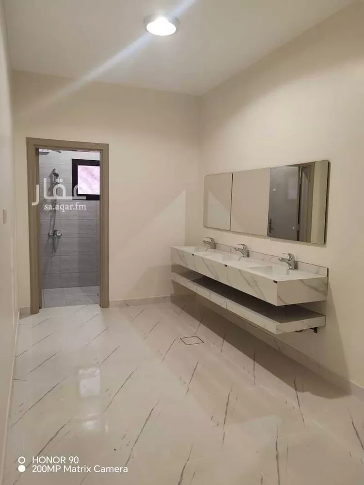Floor for Rent in Riyadh Ash Shifa 8