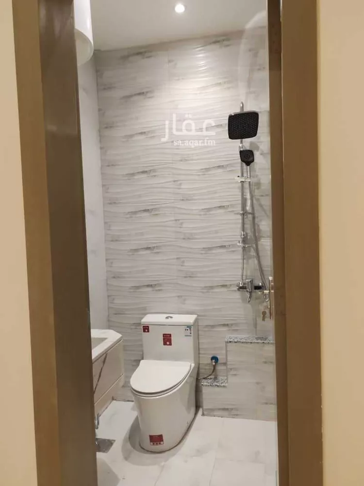 دور للبيع في شارع ابن البصري, حي الشفاء, مدينة الرياض, منطقة الرياض صورة 4