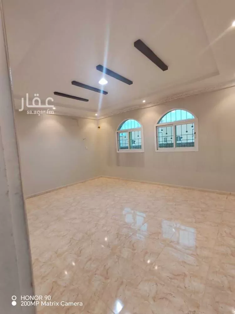 فيلا للبيع في شارع وادي الشعبة, حي بدر, مدينة الرياض, منطقة الرياض 8