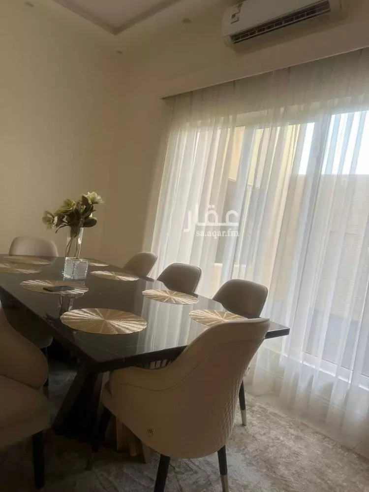 فيلا للبيع في شارع ابن اللحام الحنبلي ، حي المهدية ، الرياض ، منطقة الرياض صورة 3