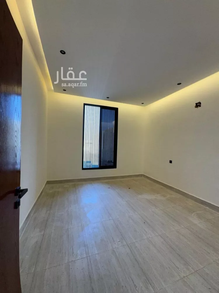 فيلا للبيع في شارع عبدالعزيز بن عبدالملك, حي طويق, مدينة الرياض, منطقة الرياض صورة 2