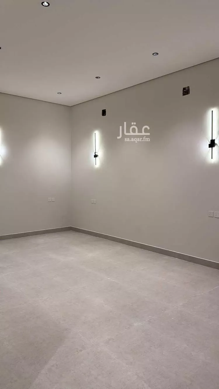 فيلا للبيع في شارع اسد السنة, حي الفاروق, مدينة الرياض, منطقة الرياض صورة 3