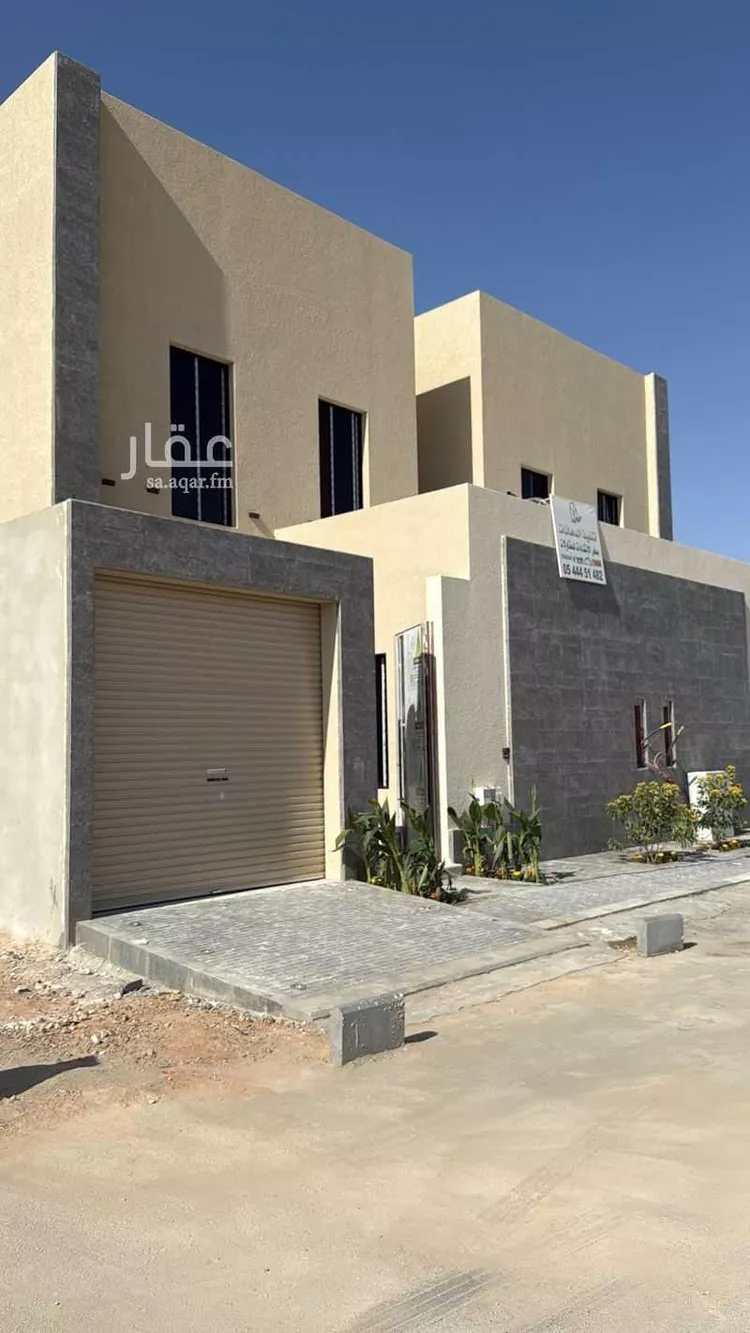 فيلا للبيع في شارع اسد السنة, حي الفاروق, مدينة الرياض, منطقة الرياض صورة 4