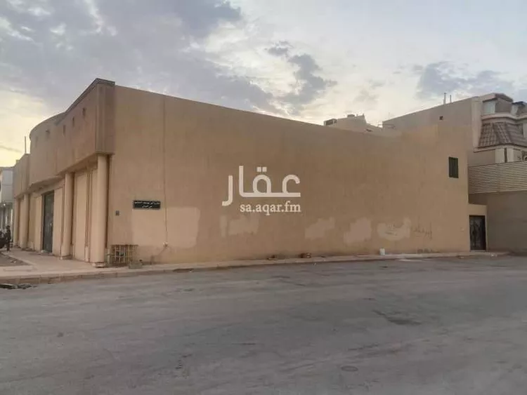 Building for Sale in Riyadh Dhahrat Namar