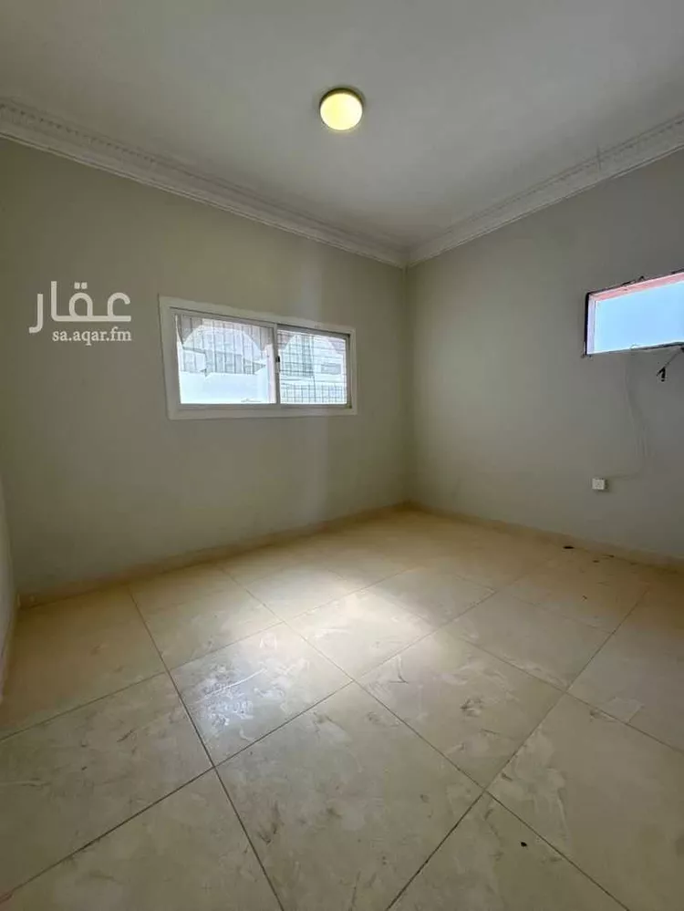 شقة للإيجار في شارع حجر بن النعمان, حي المعذر, مدينة الرياض, منطقة الرياض صورة 2