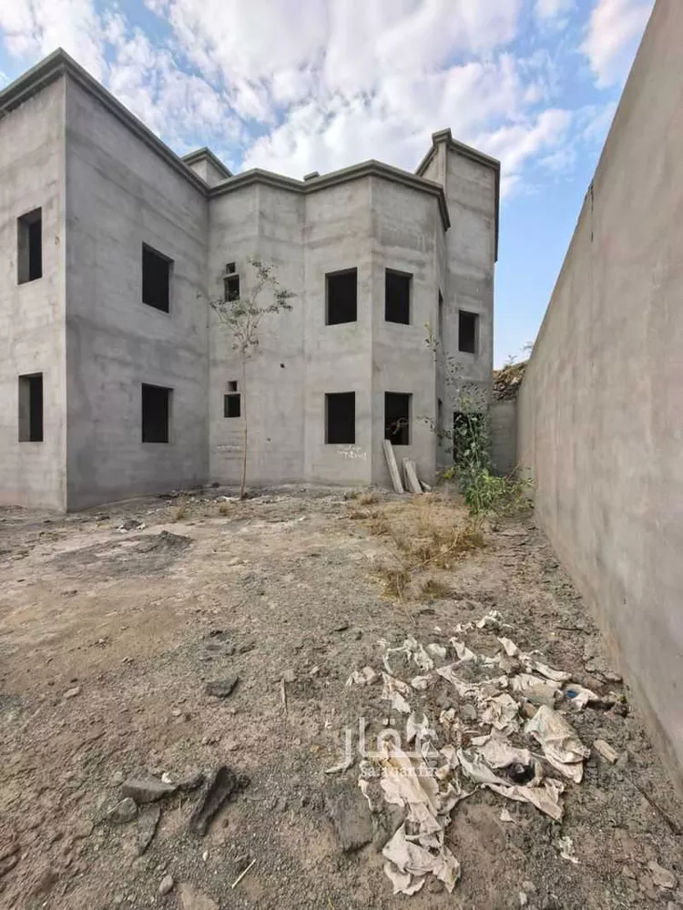 عمارة للبيع في شارع لاري, حي النسيم, مدينة الباحة, منطقة الباحة