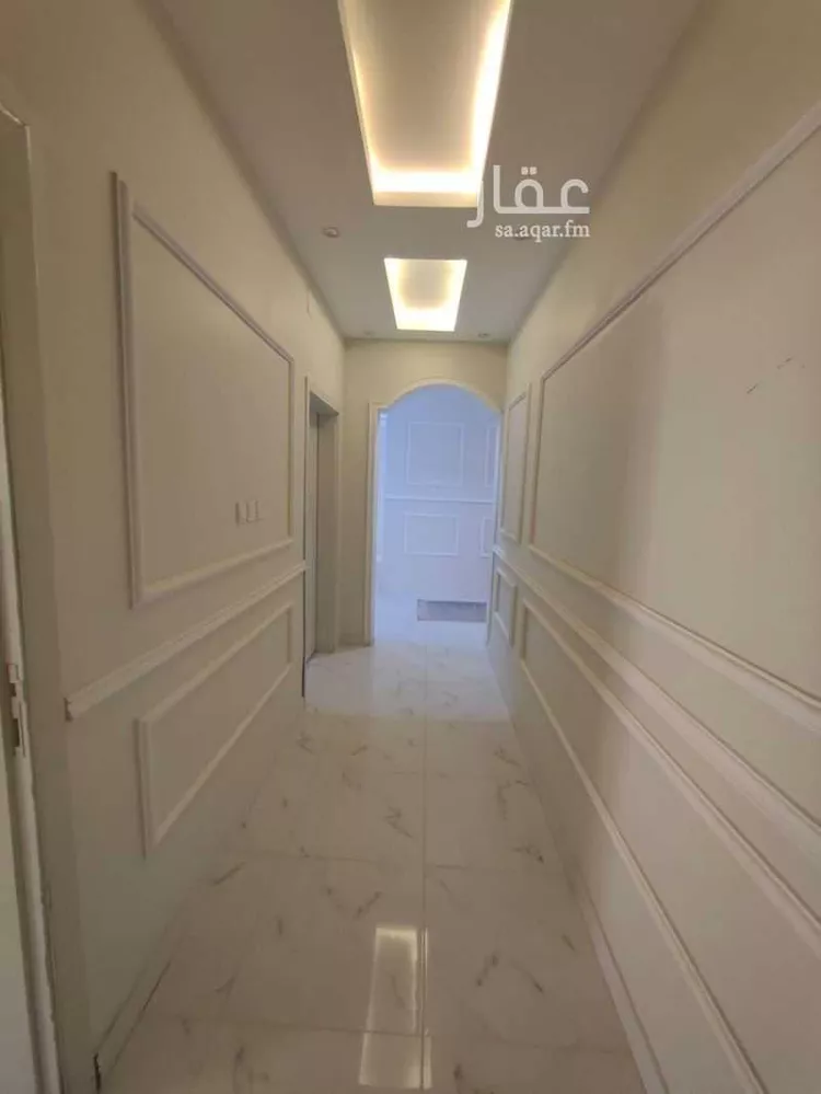 فيلا للبيع في شارع خارجة بن جبلة بن خارجة, حي المطار, مدينة العقيق, منطقة الباحة 10