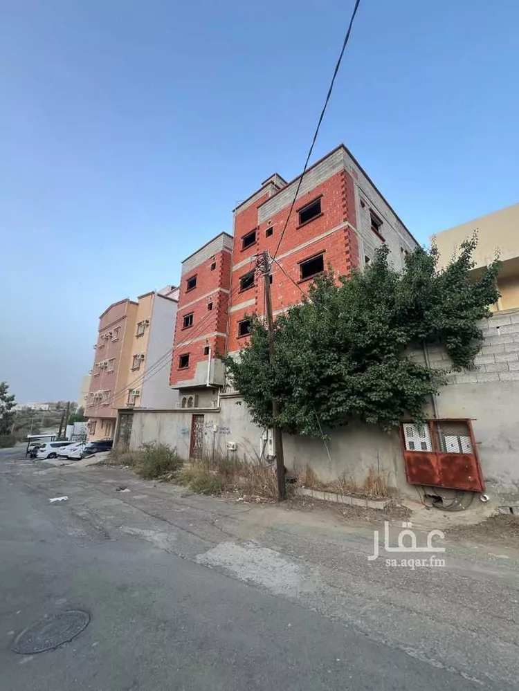 عمارة للبيع في شارع الخترشية, حي الفيصلية, مدينة بلجرشى, منطقة الباحة صورة 3