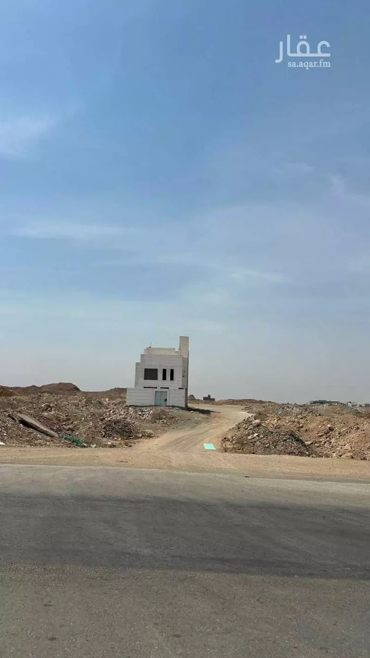 أرض للبيع في شارع لاري, حي الصفوة, مدينة جدة, منطقة مكة المكرمة 6