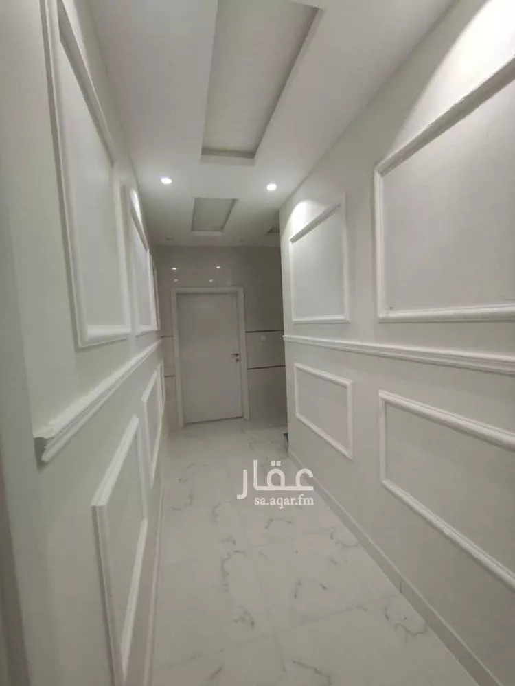 دور للبيع في شارع خارجة بن جبلة بن خارجة, حي المطار, مدينة العقيق, منطقة الباحة صورة 4