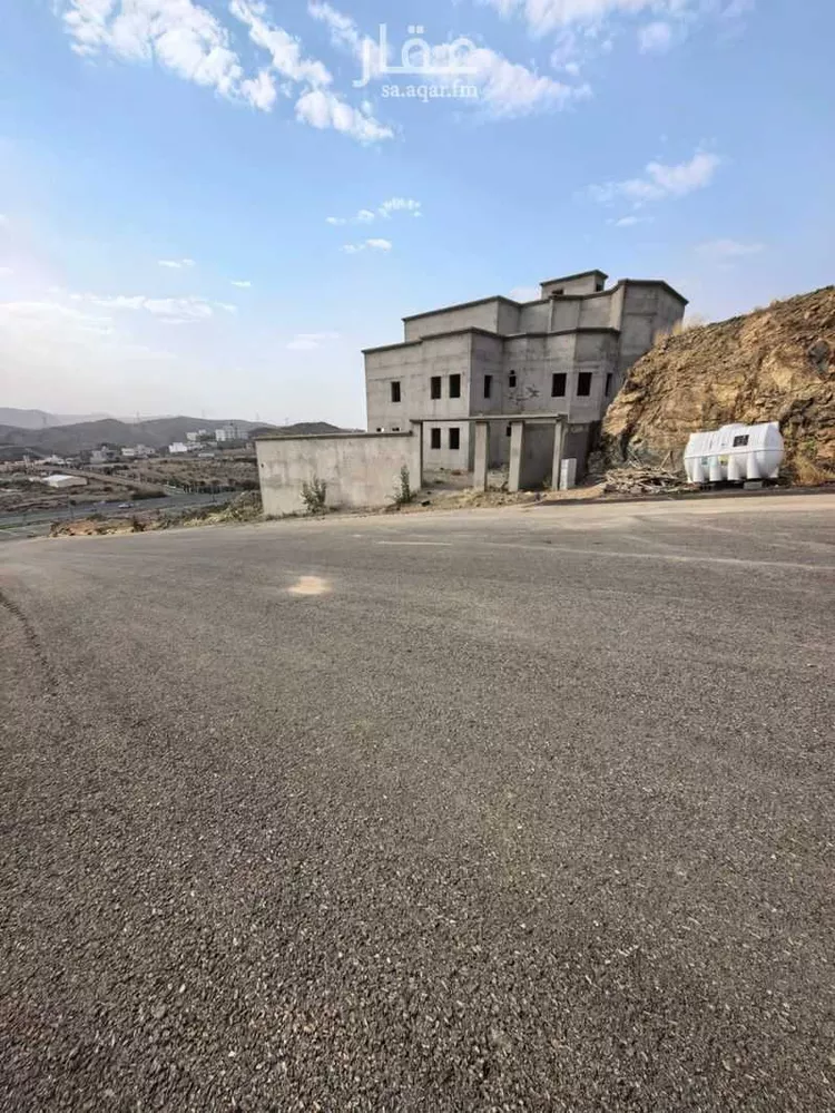 عمارة للبيع في شارع لاري, حي النسيم, مدينة الباحة, منطقة الباحة صورة 3
