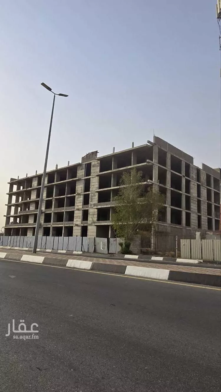 عمارة للإيجار في شارع شارع البحر, حي النهضة, مدينة بيش, منطقة جازان صورة 2