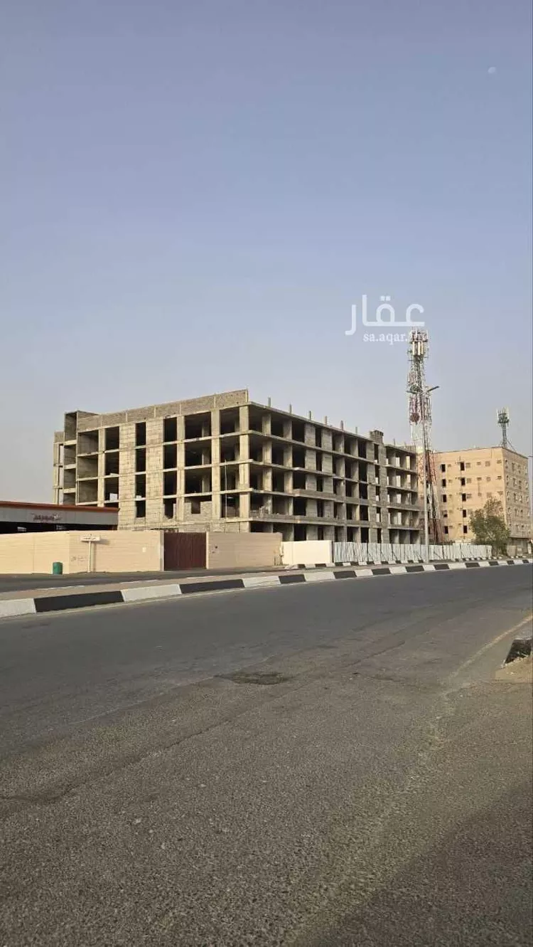 عمارة للإيجار في شارع شارع البحر, حي النهضة, مدينة بيش, منطقة جازان