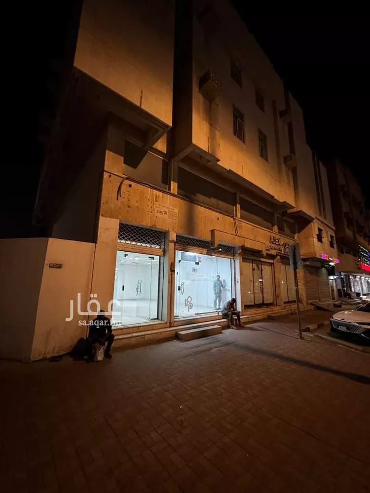 محل للإيجار في شارع خليل الجندى, حي مدينة العمال, مدينة الدمام, المنطقة الشرقية صورة 4