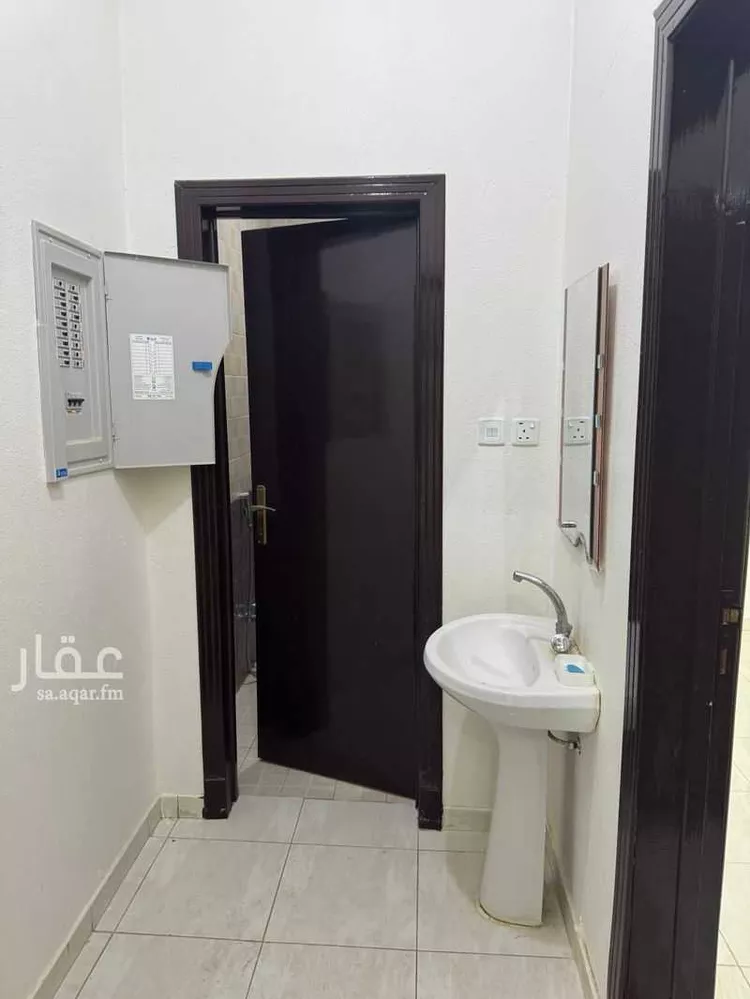 شقة للإيجار في شارع العشاب, حي المعيزيلة, مدينة الرياض, منطقة الرياض صورة 2