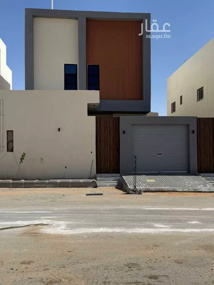فيلا للبيع في شارع العام, حي السليمانية, مدينة بريدة, منطقة القصيم