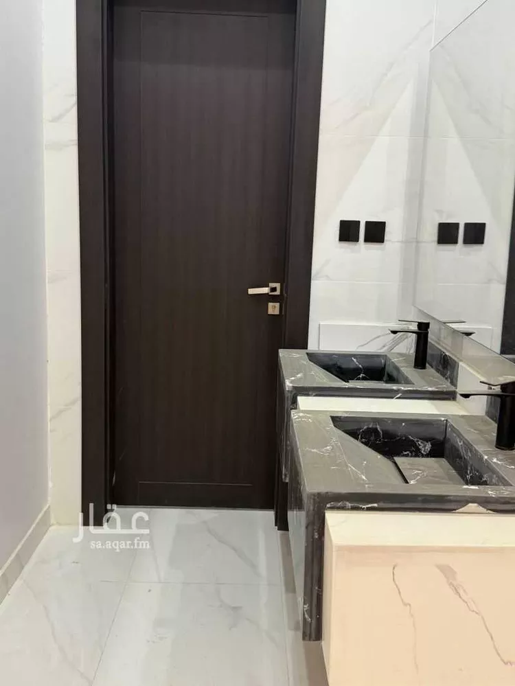 فيلا للبيع في شارع الشقه العليا 1310, حي السليمانية, مدينة بريدة, منطقة القصيم صورة 2