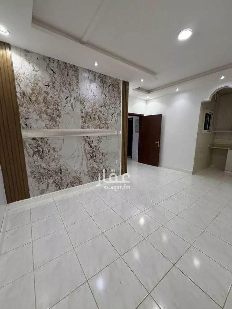 شقة للإيجار في شارع طريق صلاح الدين الايوبي, حي الربوة, مدينة الرياض, منطقة الرياض صورة 3