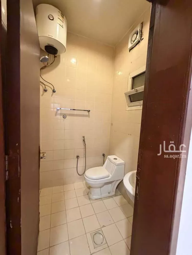 شقة للإيجار في شارع طريق صلاح الدين الايوبي, حي الربوة, مدينة الرياض, منطقة الرياض صورة 2