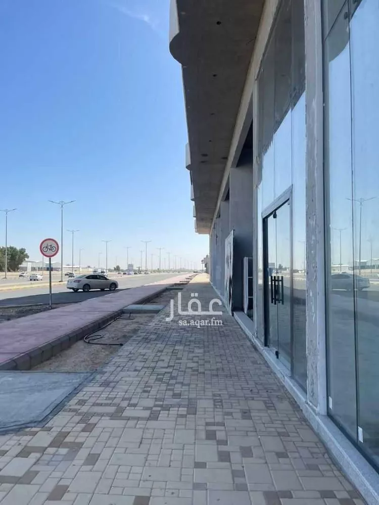 عمارة للإيجار في شارع العقير, حي الملك فهد, مدينة الاحساء, المنطقة الشرقية صورة 3
