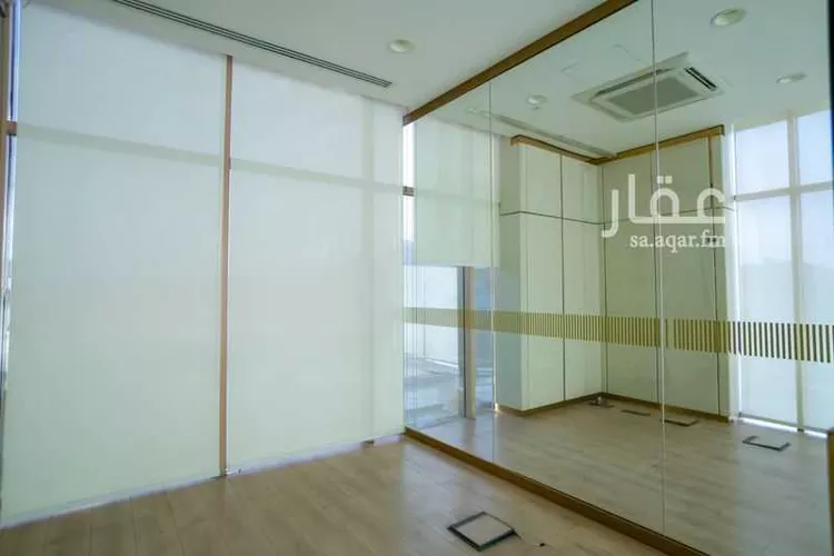 عمارة للإيجار في شارع سعود ابن فيصل الفرعي, حي العقيق, مدينة الرياض, منطقة الرياض صورة 4