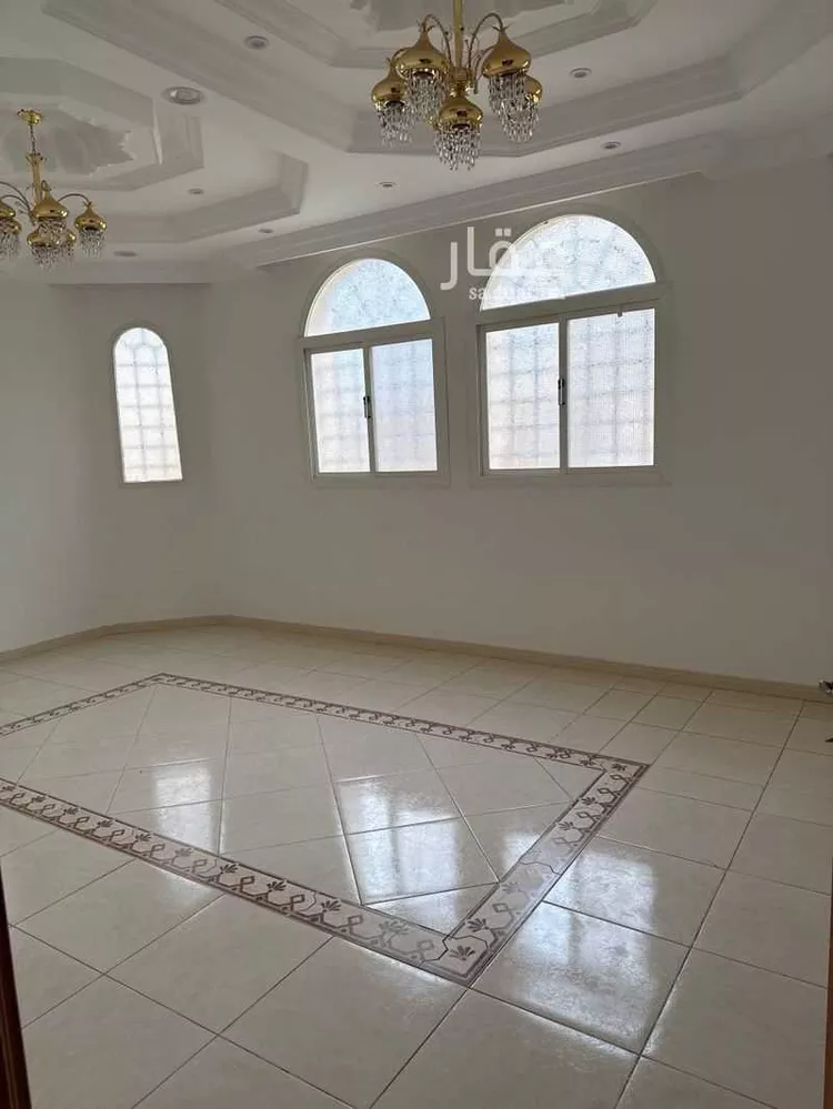 دور للإيجار في شارع دينار بن حيان, حي القطبية الشرقية, مدينة الطائف, منطقة مكة المكرمة صورة 2