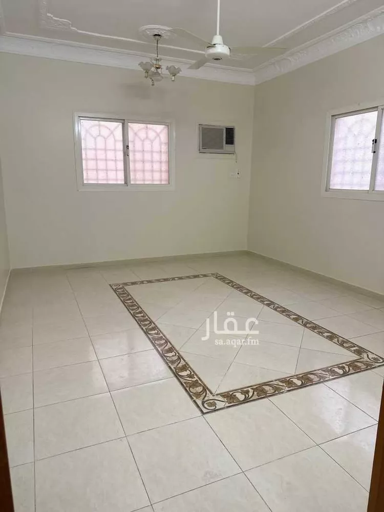دور للإيجار في شارع دينار بن حيان, حي القطبية الشرقية, مدينة الطائف, منطقة مكة المكرمة 8