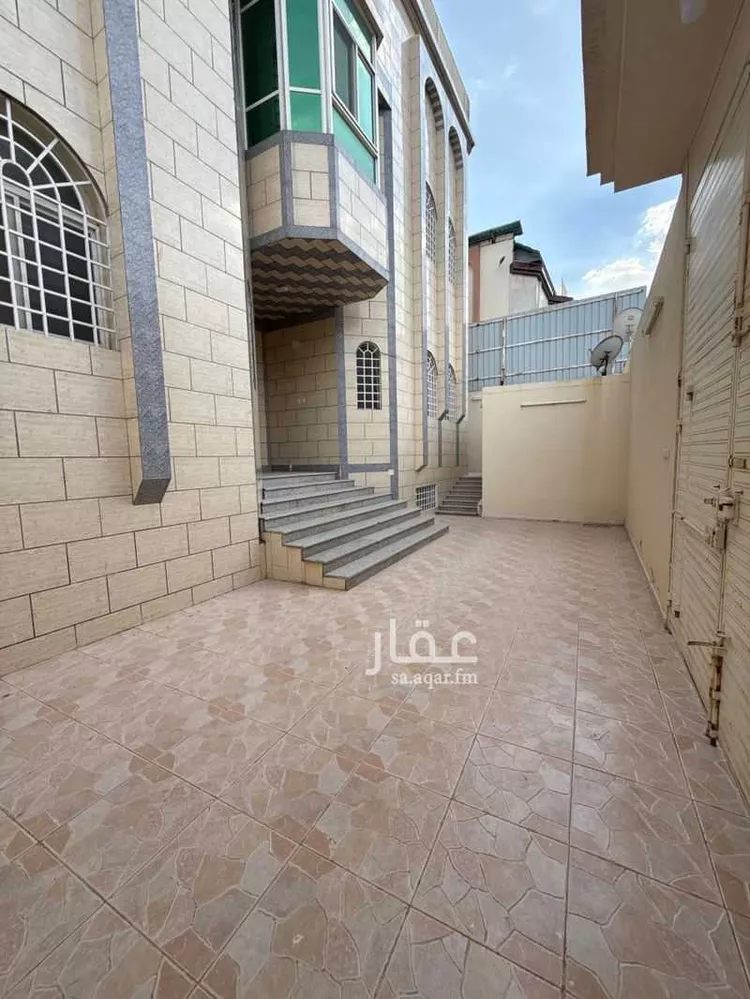 دور للإيجار في شارع دينار بن حيان, حي القطبية الشرقية, مدينة الطائف, منطقة مكة المكرمة صورة 4
