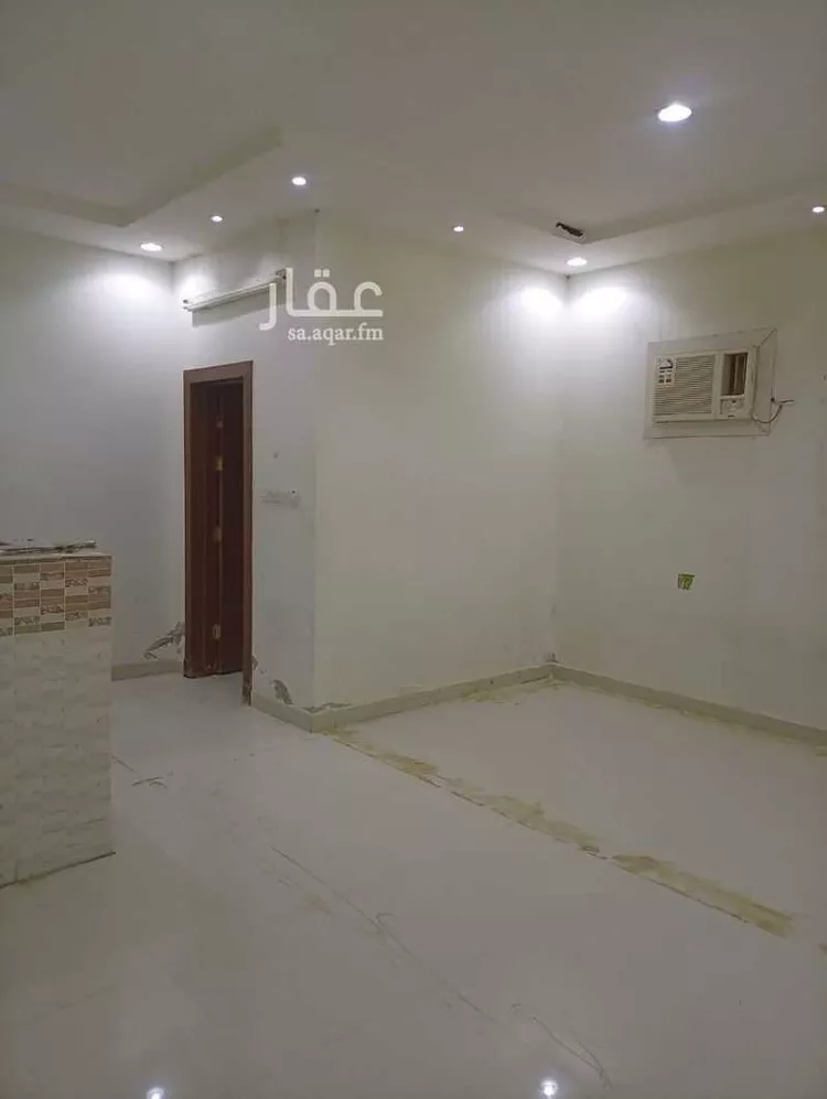 عمارة للإيجار في شارع الجميل ابن حاتم, حي ظهرة لبن, مدينة الرياض, منطقة الرياض
