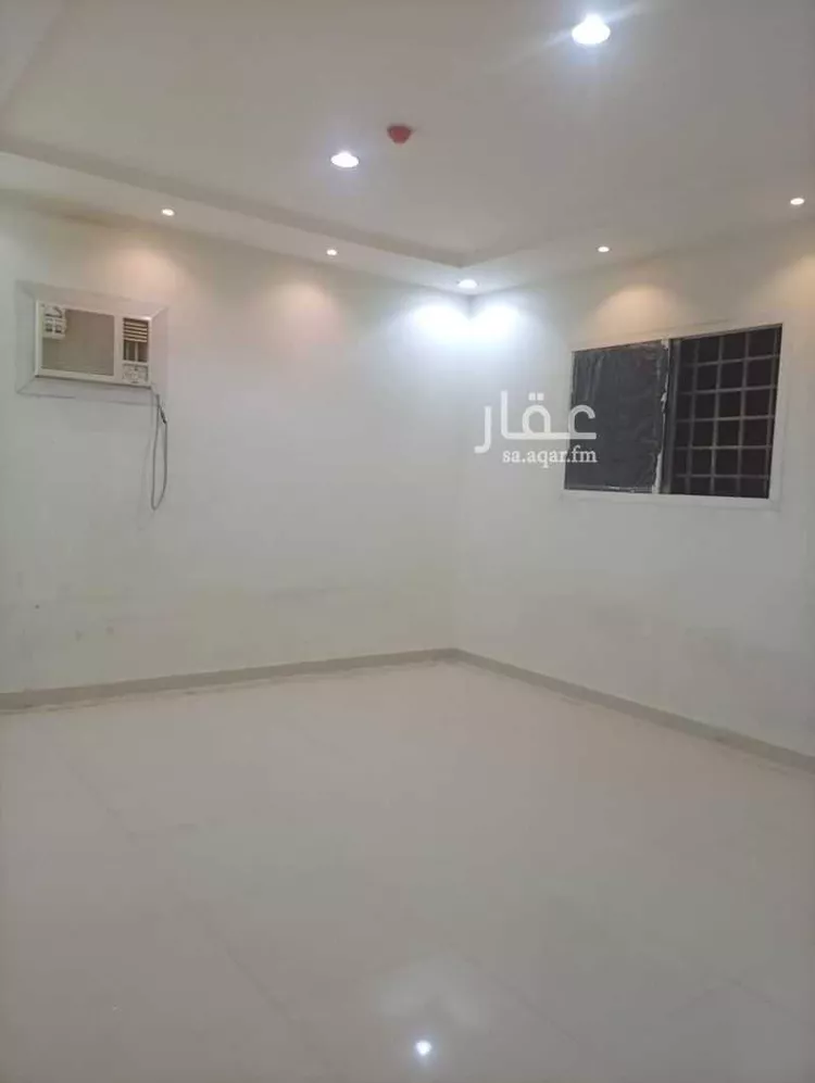 عمارة للإيجار في شارع الجميل ابن حاتم, حي ظهرة لبن, مدينة الرياض, منطقة الرياض صورة 2