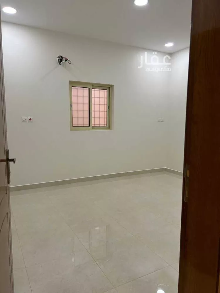 شقة للإيجار في شارع ابو الحسن الحصري ، حي العليا ، الهفوف‎ ، الاحساء 1 صورة