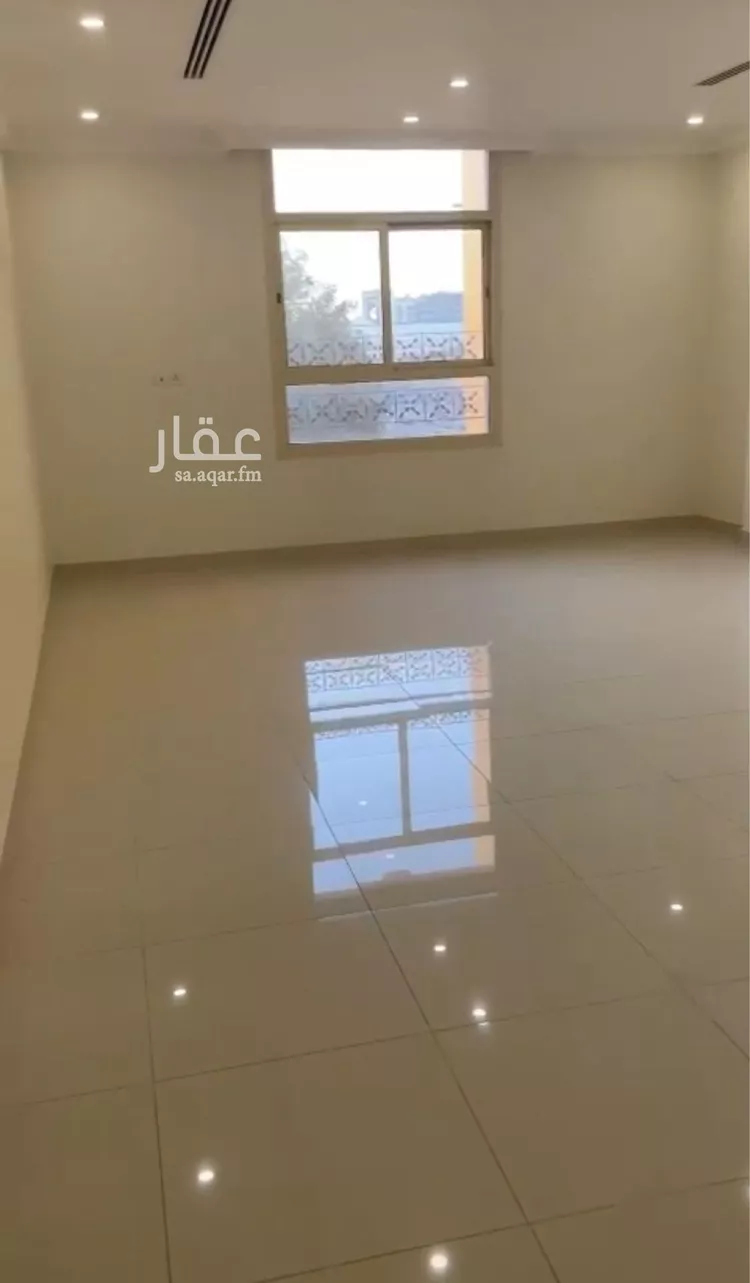 شقة للإيجار في شارع يزيد بن حصين, حي الدانة الشمالية, مدينة الدمام, المنطقة الشرقية صورة 2