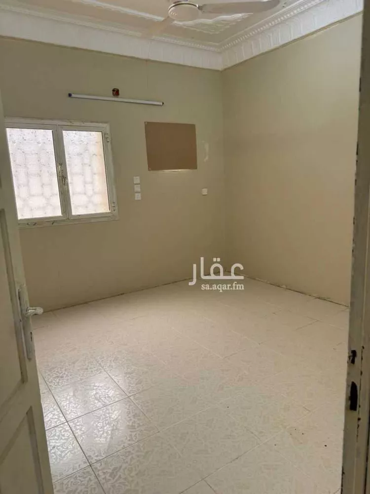شقة للإيجار في شارع خالد ابن زيد, حي النهضة, مدينة بيش, منطقة جازان صورة 5