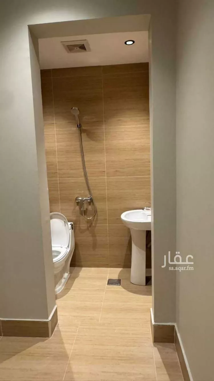 شقة للإيجار في شارع النعيرية, حي الحمراء, مدينة الخبر, المنطقة الشرقية صورة 3