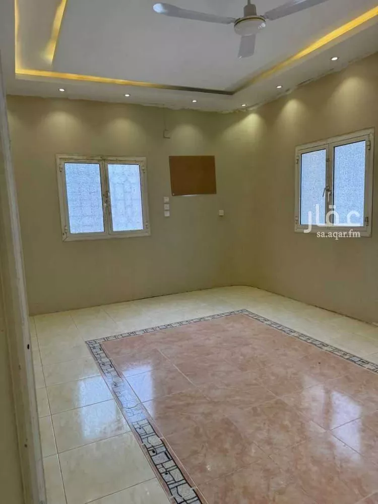 شقة للإيجار في شارع خالد ابن زيد, حي النهضة, مدينة بيش, منطقة جازان