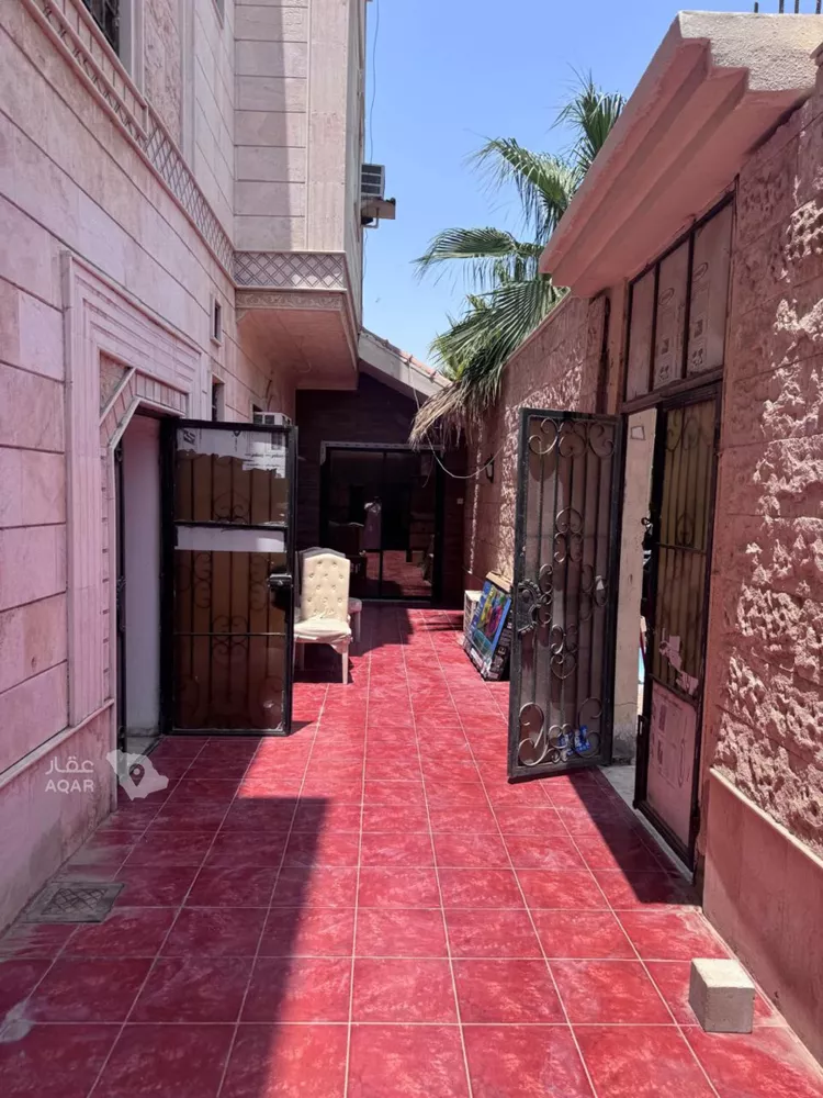 فيلا للإيجار في شارع يعقوب الأنصاري, حي الكوثر, مدينة جدة, منطقة مكة المكرمة 3