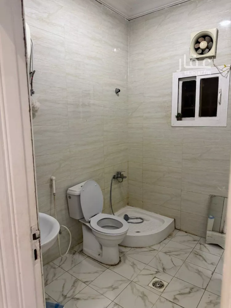 فيلا للإيجار في شارع ذؤيب ابن شريح, حي الكوثر, مدينة جدة, منطقة مكة المكرمة صورة 2