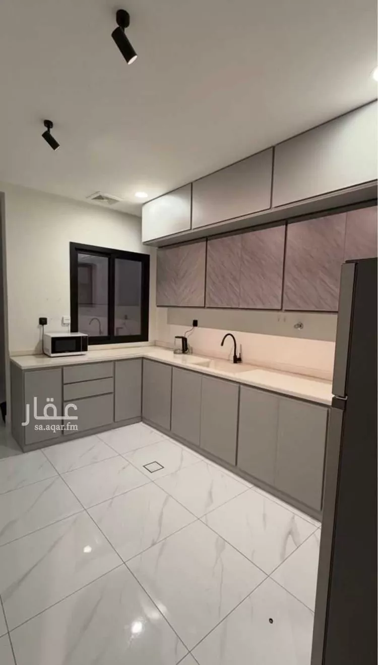 شقة للإيجار في شارع ام الهوشان, حي الحمراء, مدينة الخبر, المنطقة الشرقية 8
