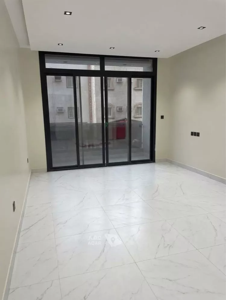 Apartment for Rent in Jeddah Al Aziziyah