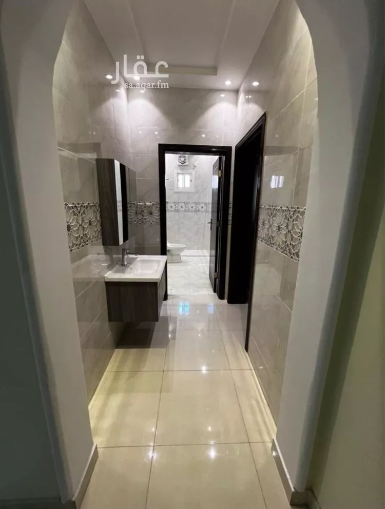 شقة للإيجار في شارع إسماعيل بن السلطان, حي الصالحية, مدينة جدة, منطقة مكة المكرمة صورة 3