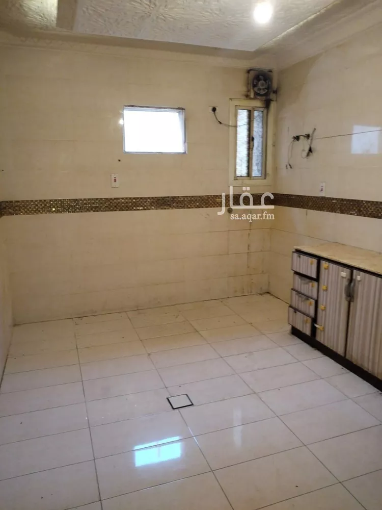 Floor for Rent in Jeddah Al Mohammadiyah 8