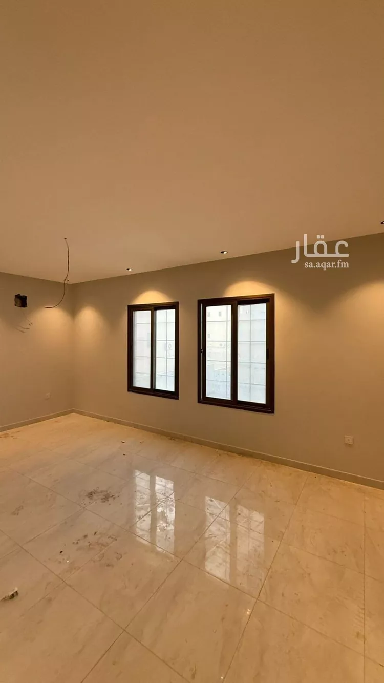 فيلا للبيع في شارع الاعتماد, حي الأمواج, مدينة الخبر, المنطقة الشرقية 11