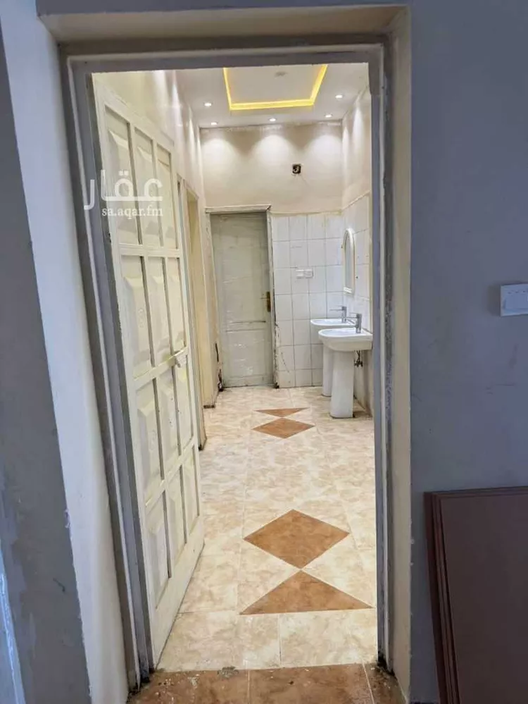 Apartment for Rent in Baish ALKHALIDIYA DIST 9