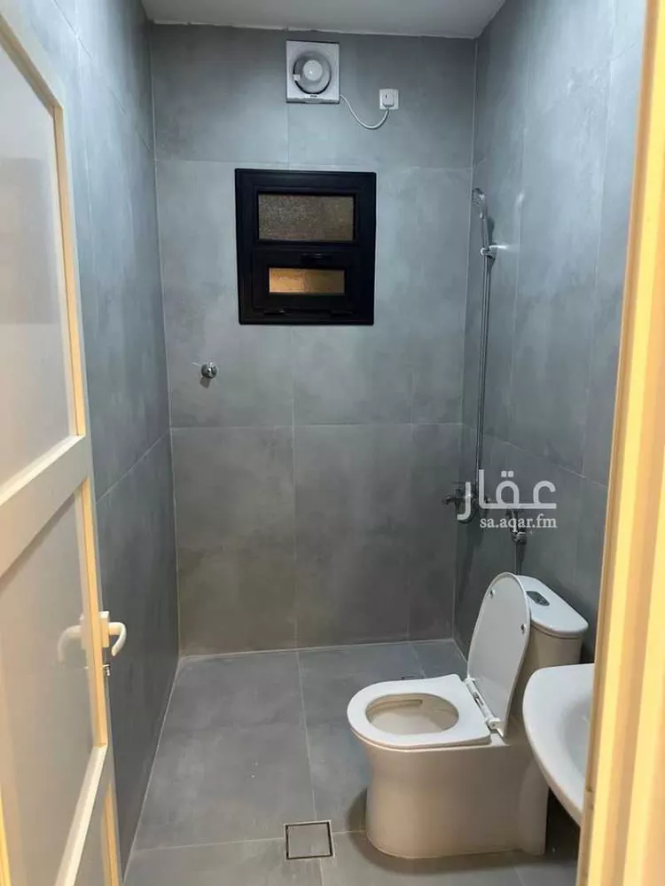 شقة للإيجار في شارع ابو العباس الشاعر, حي الكوثر, مدينة الخبر, المنطقة الشرقية صورة 3